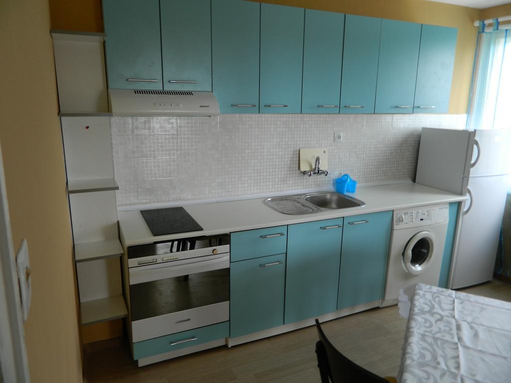 Ferienwohnung Happy Vacation 2 Warna Exterior foto
